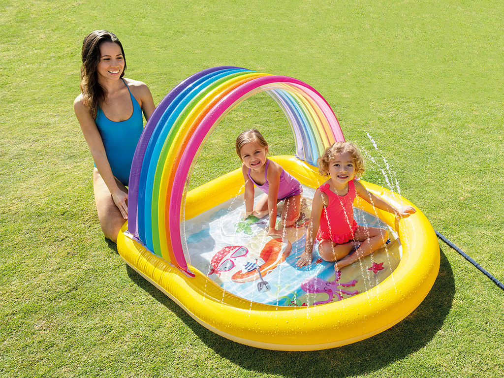 Бассейн с навесом 